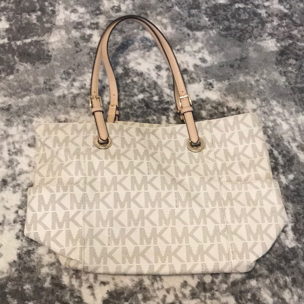 Authentic Michael Kors Purse - image 1
